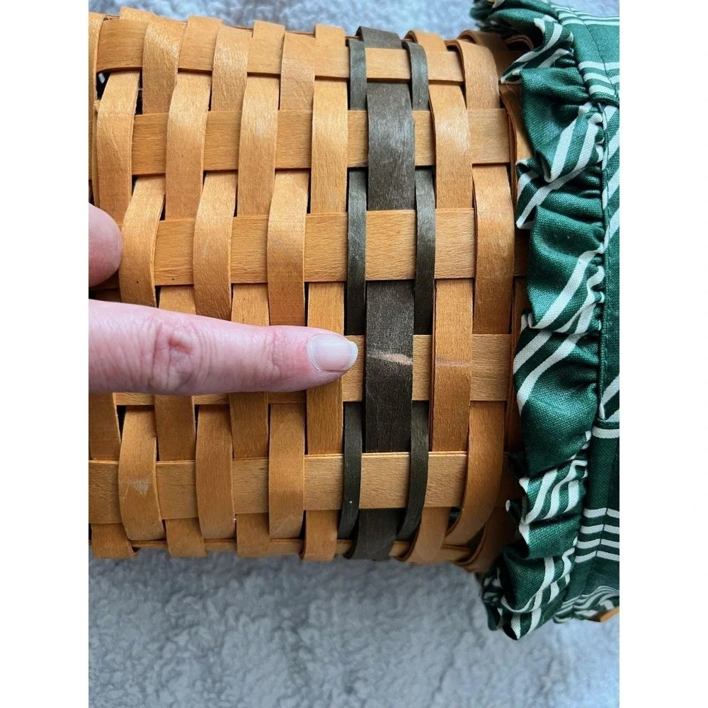 1998 Longaberger Glad Tidings Christmas Basket, Liner,‎ Protector, Green Weave